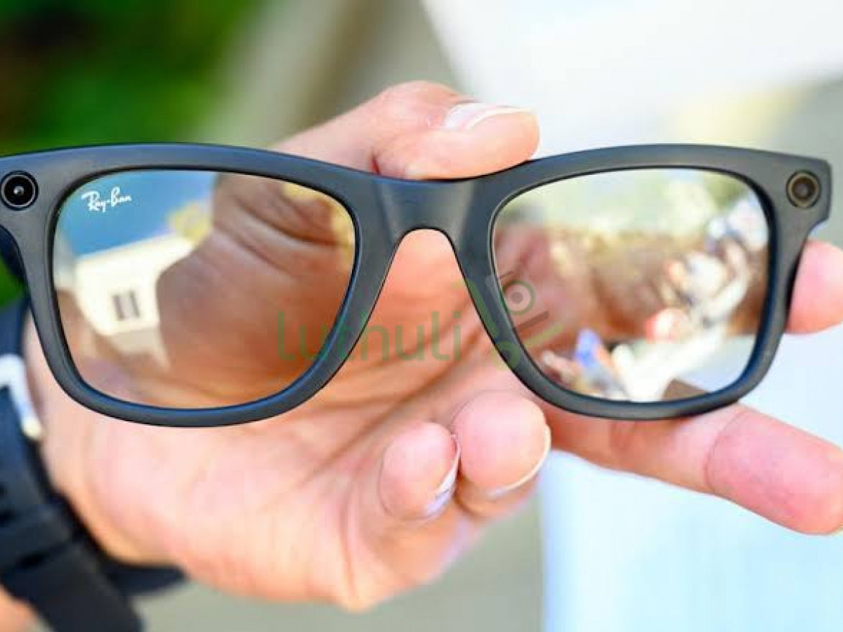 META AI SMART GLASSES