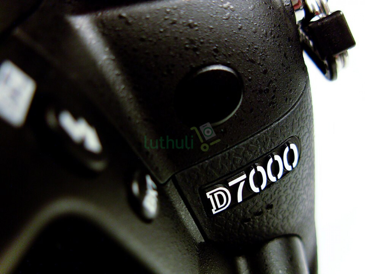 Nikon D7000 DSLR Camera 16.2MP Advanced Photo