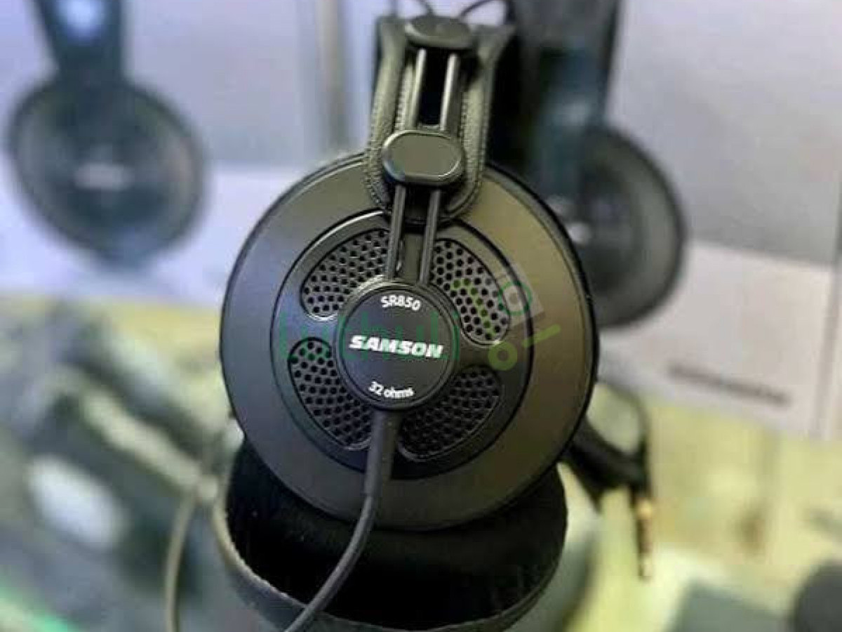 Samson SR850 Semi-Open Studio Headphones