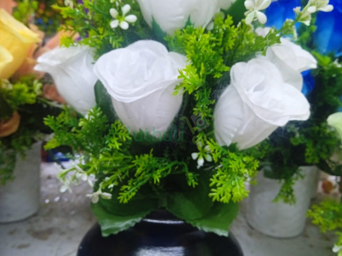 Artificial flower-Table top white roses