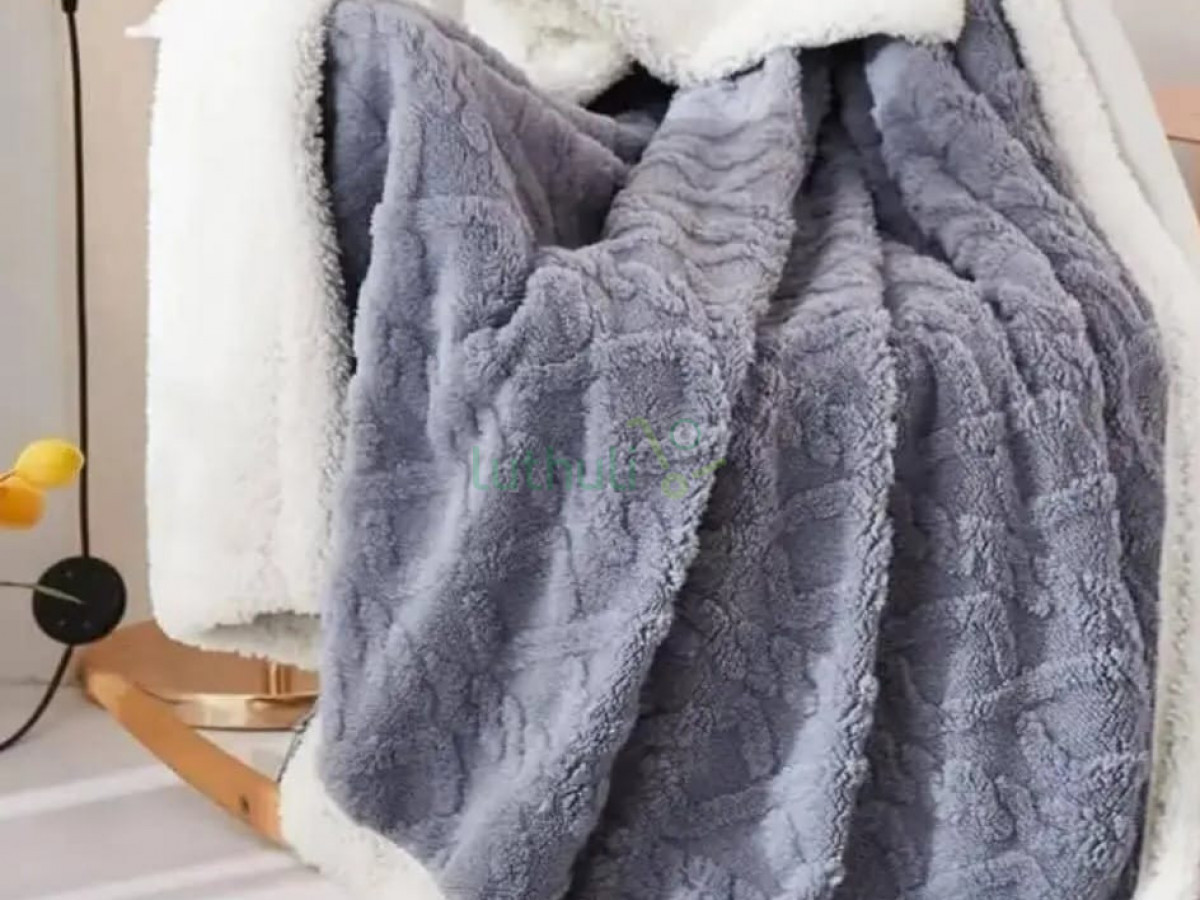 Fleece sherpa warm woolen throw blanket(6*7)
