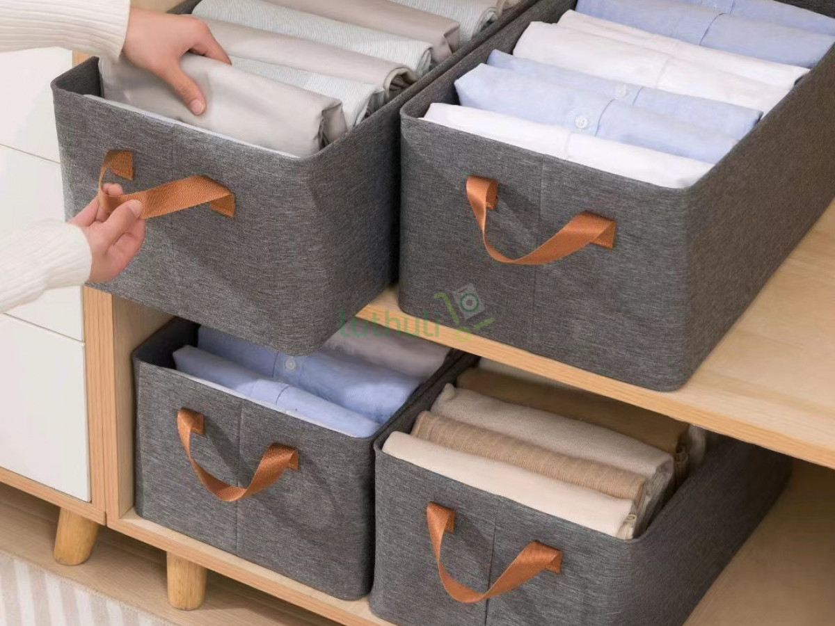 Foldable wardrobe and toy organizer 47*28*20