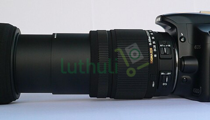 Canon EOS 450D Digital SLR Camera