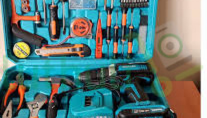Makita Cordless Drill Set