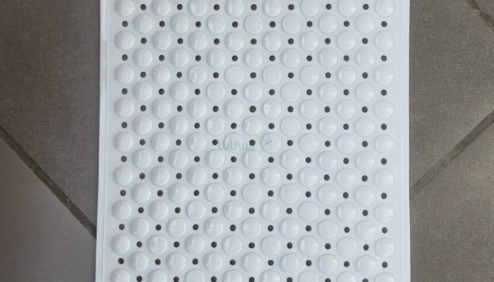 Anti-slip mats for safe and stable floors